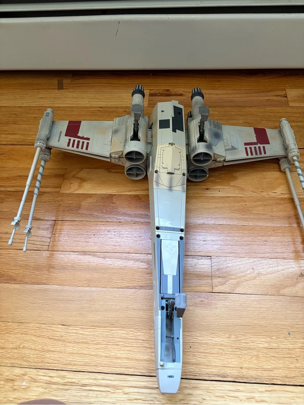 Star Wars X-Wing Starfighter Toy - Beige, Red and Silver